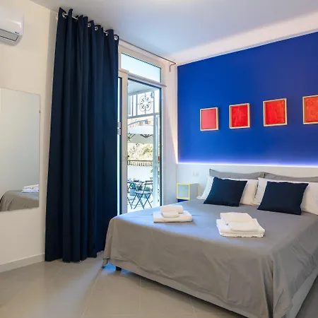 Alojamento de Acomodação e Pequeno-almoço Nesea 4*